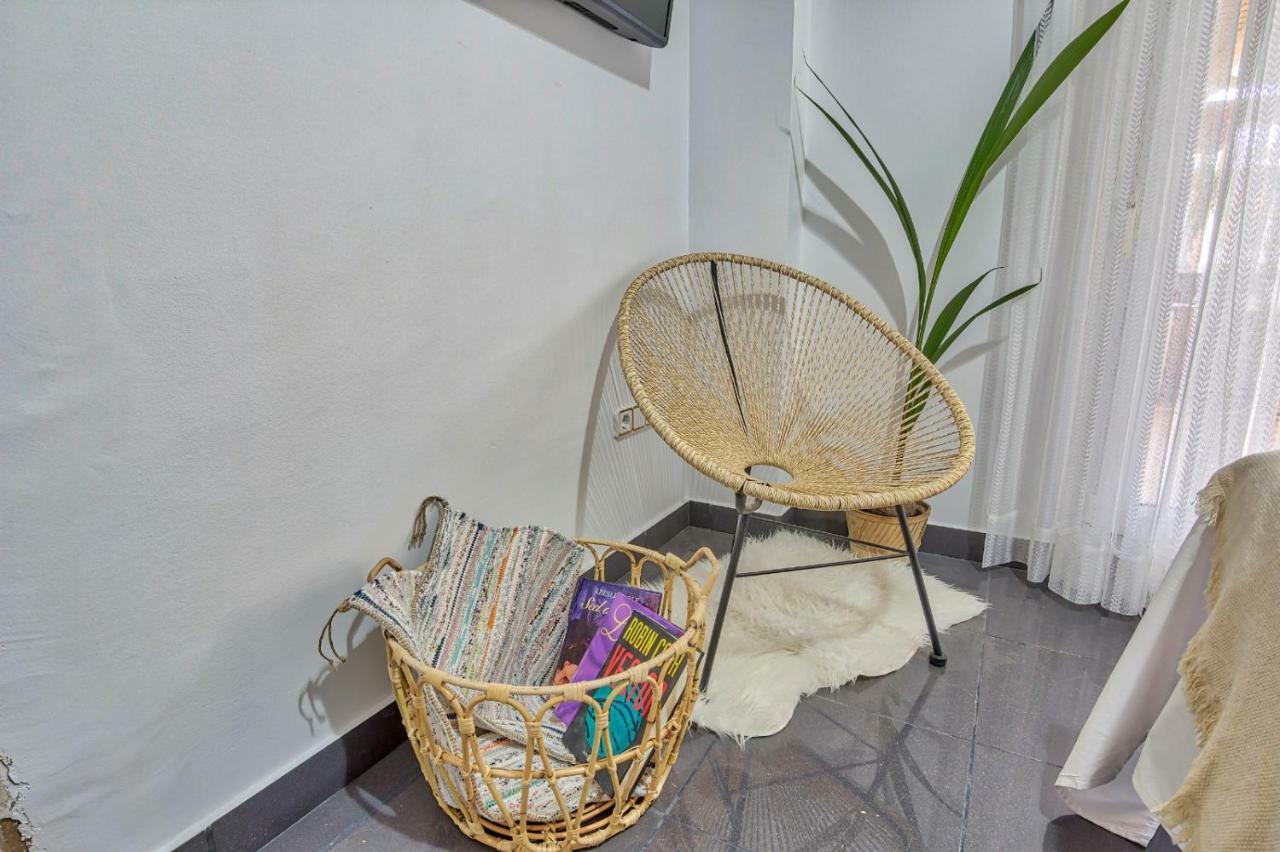 Roomqueo-Only Adults Barbate Exterior foto